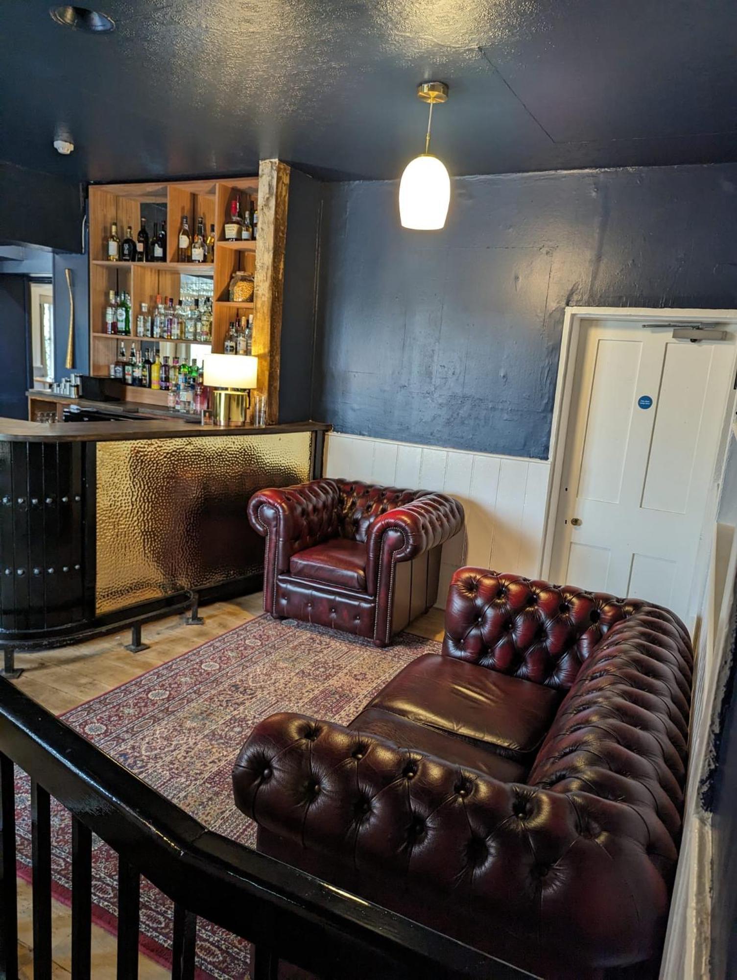 The Duke Hotel Hilmarton Exterior foto